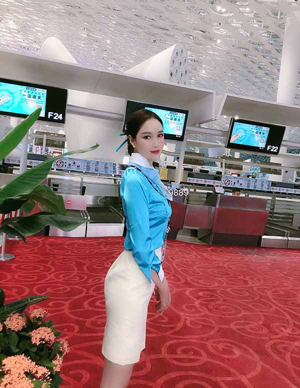 旧金山伴游大学生