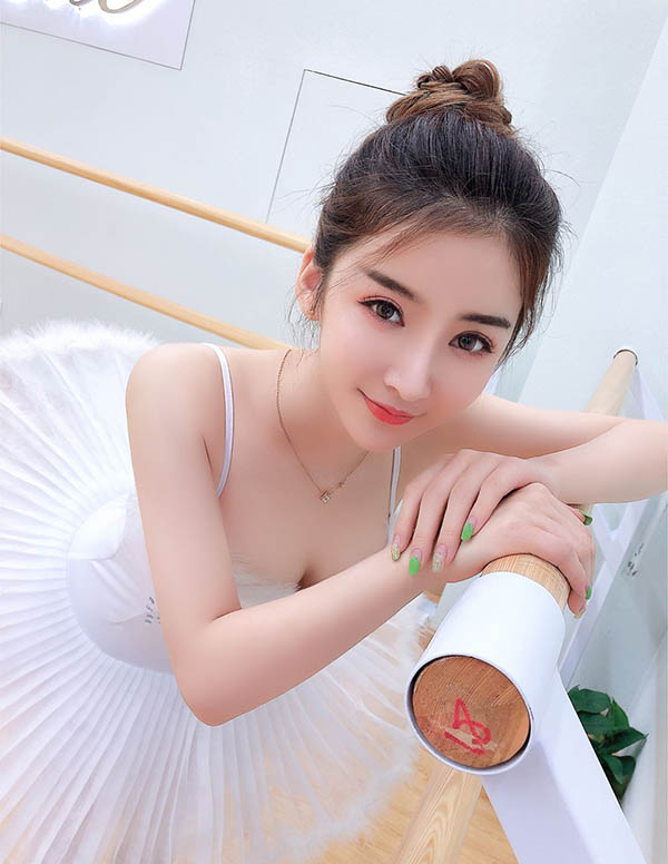 迪拜高端模特价格